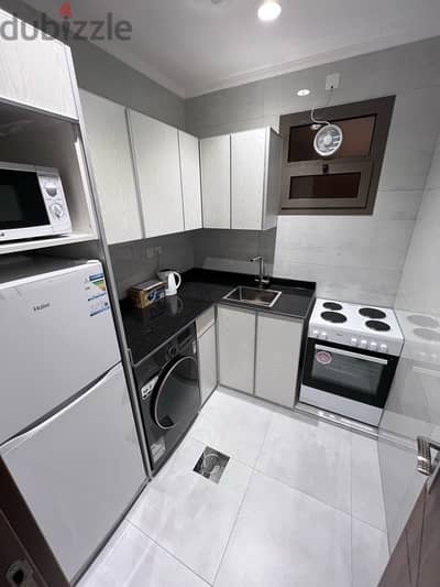 Salmiya - Deluxe Fully Furnished 1 BR Apartment