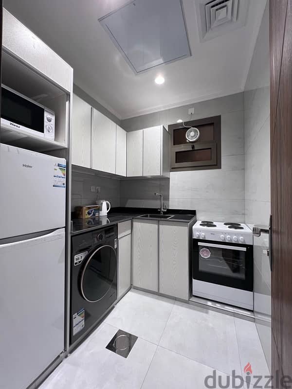 Salmiya - Deluxe Fully Furnished 1 BR Apartment 9