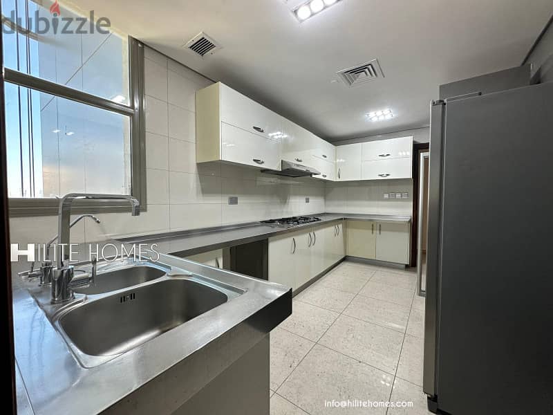 Sea view three bedroom apartment for rent, Shaab 1