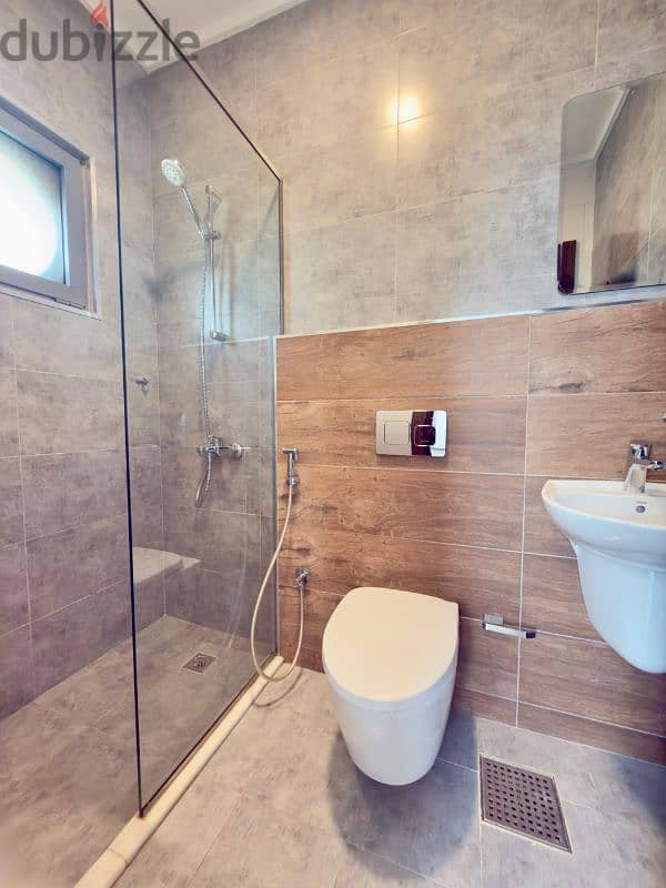 Seaview 2 bedroom apartments for rent in Salmiya 5