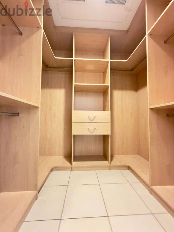 Full floor three bedroom apartment for rent in Shaab. 2