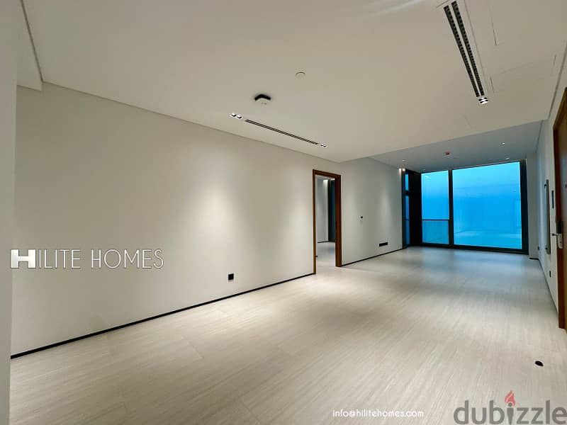 Stunning Three-Bedroom Sea View Apartment for Rent in Daiya 10