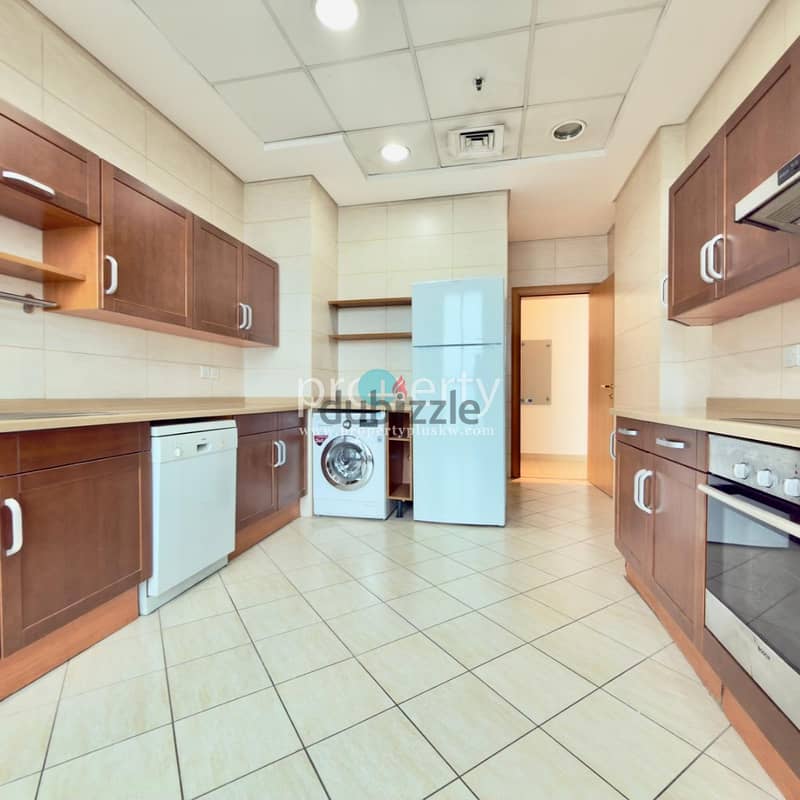 Elegant  3 Bedroom Full Floor Apartment – Sea View, Shaab 7