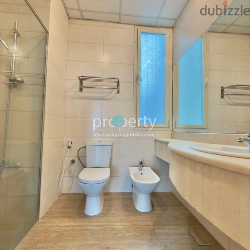 Elegant  3 Bedroom Full Floor Apartment – Sea View, Shaab 8