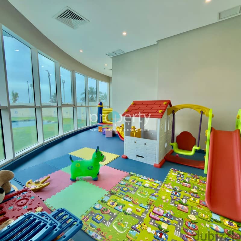 Elegant Three Bedroom Sea View Residence in Shaab, Kuwait 1