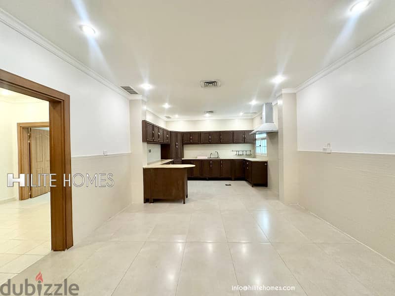 Renovated Floor for rent in Al-Qurain 5
