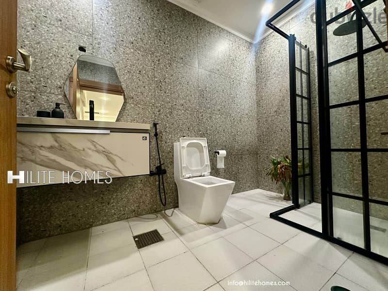 Renovated Floor for rent in Al-Qurain 11