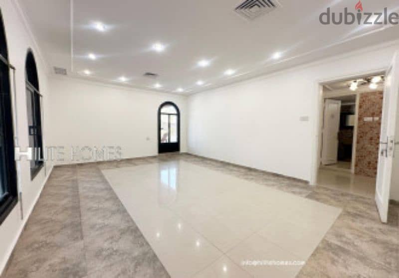 Floor with terrace for rent in Salwa 3