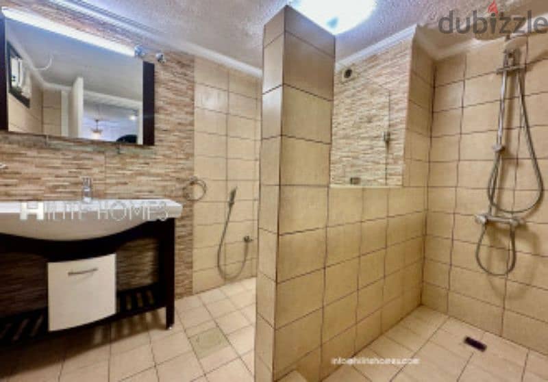 Floor with terrace for rent in Salwa 4