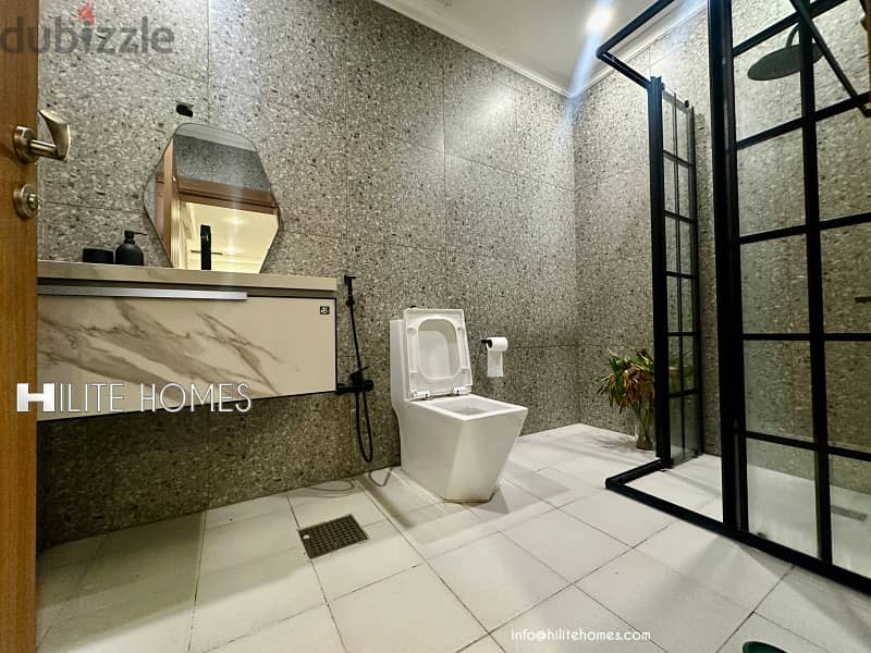 Renovated Floor for rent in Al-Qurain 11
