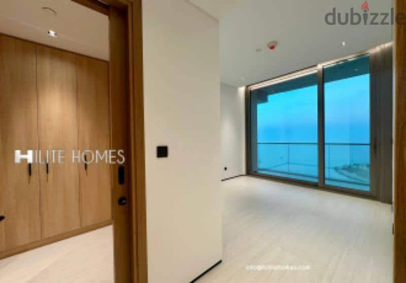 Stunning Three-Bedroom Sea View Apartment for Rent in Daiya 11