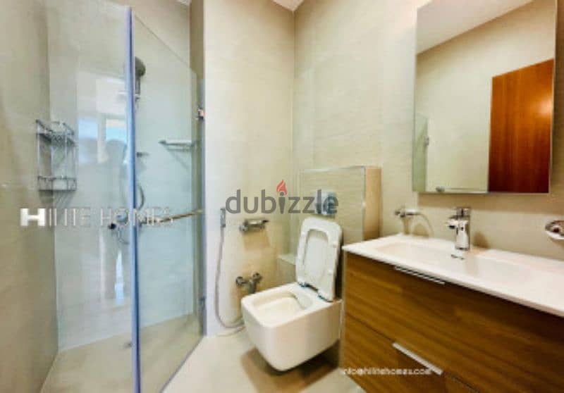 Semi furnished 3 bedroom full floor apartment in Salmiya 4