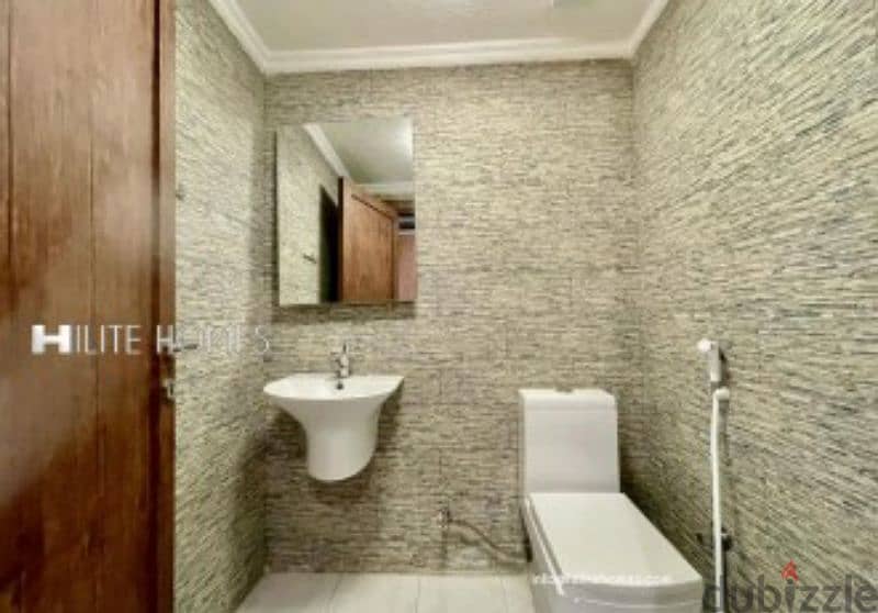 Three bedroom for rent in Salmiya, Kuwait 6