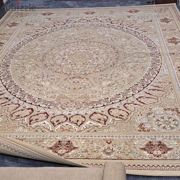 THICK Turkish Carpet like new 3 × 4 metar@ KD. 37. CALL 60713907 3