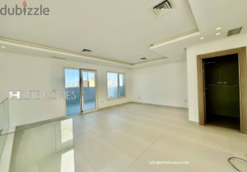 Four Bedroom Duplex with Private pool 11