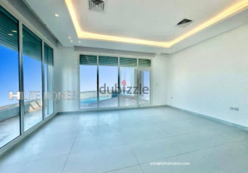 Four Bedroom Duplex with Private pool for rent in Granada 8