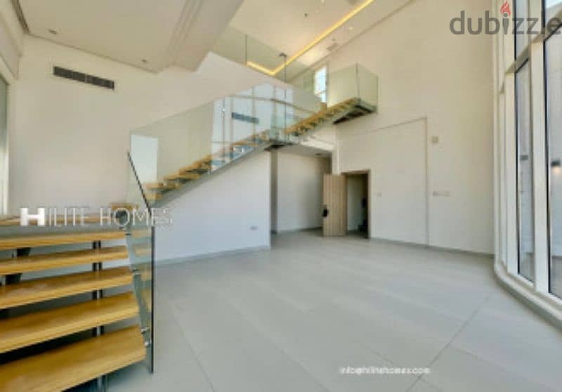 Four Bedroom Duplex with Private pool for rent in Granada 10