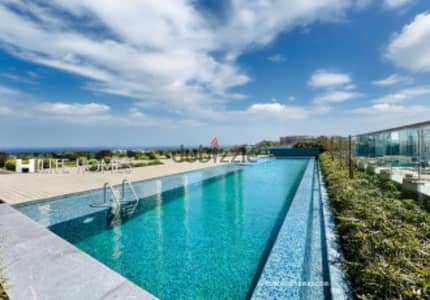 Stunning Three-Bedroom Sea View Apartment for Rent in Daiya