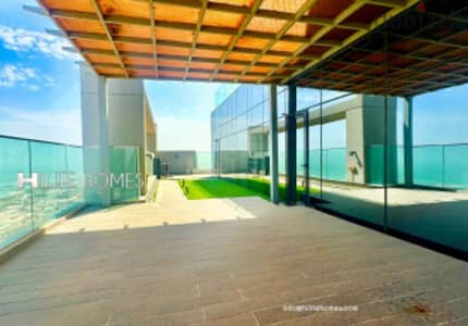 Luxury seaview penthouse in Sabah Al Salem