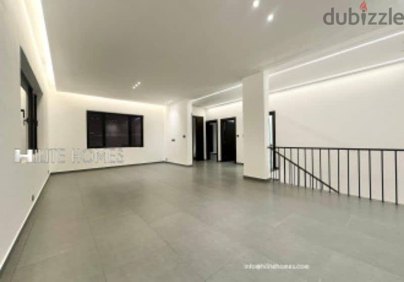 Five bedroom Duplex with private Garden for rent in Bayan 1