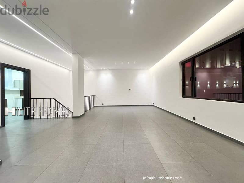 Five bedroom Duplex with private Garden for rent in Bayan 4