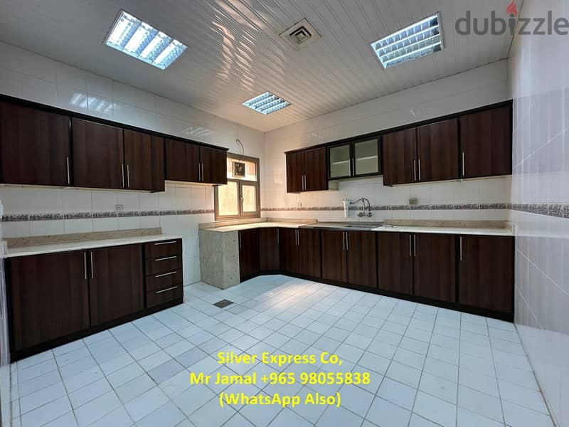 Spacious 4 Bedroom Villa Floor for Rent in Mangaf. 4