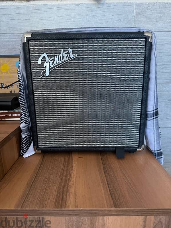 Fender Bass 1