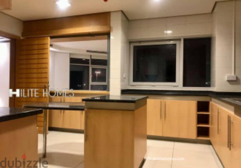 full floor Sea view apartment for rent in Salmiya. 5