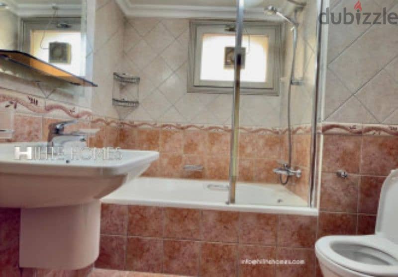Spacious apartment with view for rent in Salmiya 6