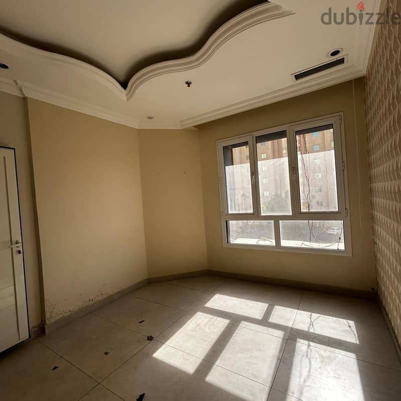 Full investment Floor for rent in Salmiya 12
