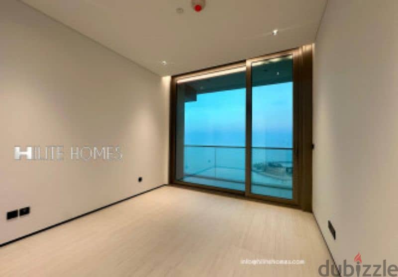Stunning Three-Bedroom Sea View Apartment for Rent in Daiya 4