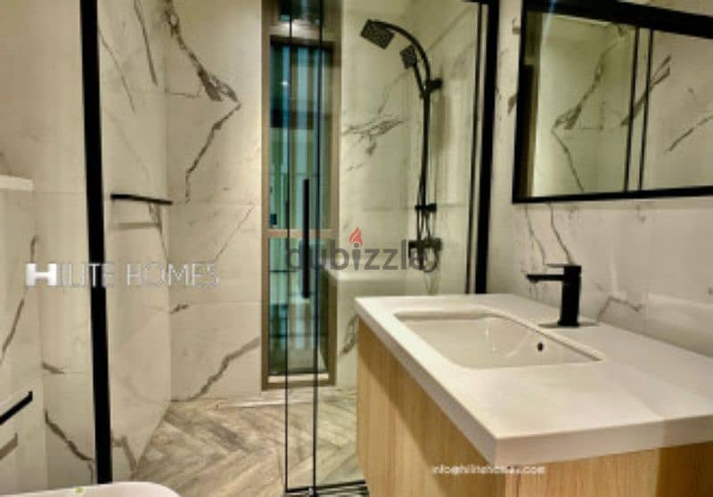 Stunning Three-Bedroom Sea View Apartment for Rent in Daiya 5