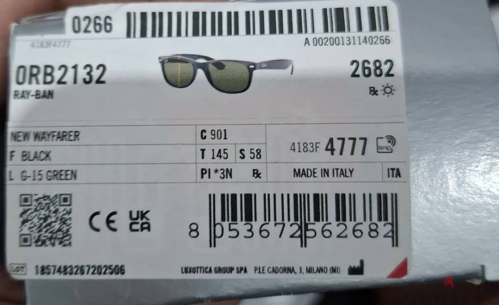 Made in ITALY New Ray ́ban 2132 new wayfarer 2132 . Polished Black 901 3