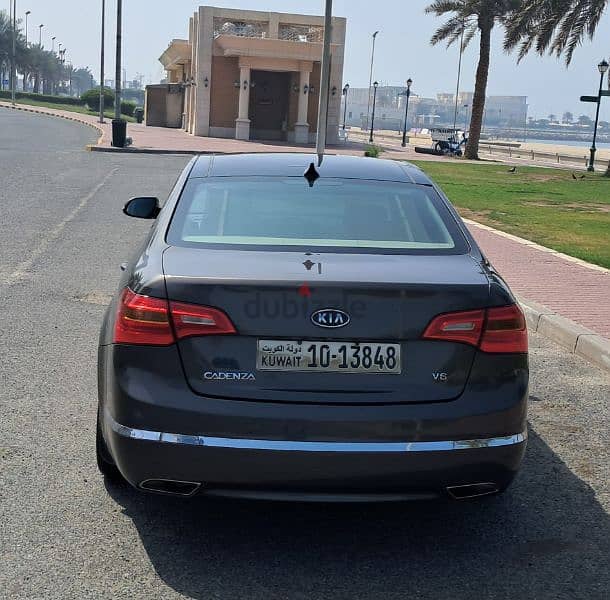 Kia Cadenza 2011 6
