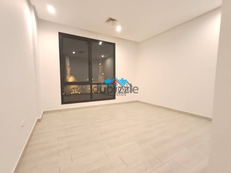Modern 4 Bedrooms Floor in Abu Fatira 5