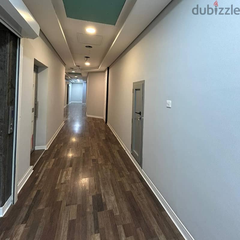Full floor available for rent in Salmiya. 8