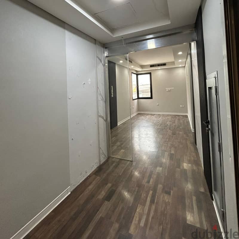 Full floor available for rent in Salmiya. 13
