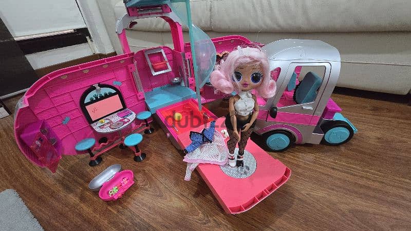 LOL SURPRISE OMG 4 IN 1 GLAMPER FASHION CAMPER 6