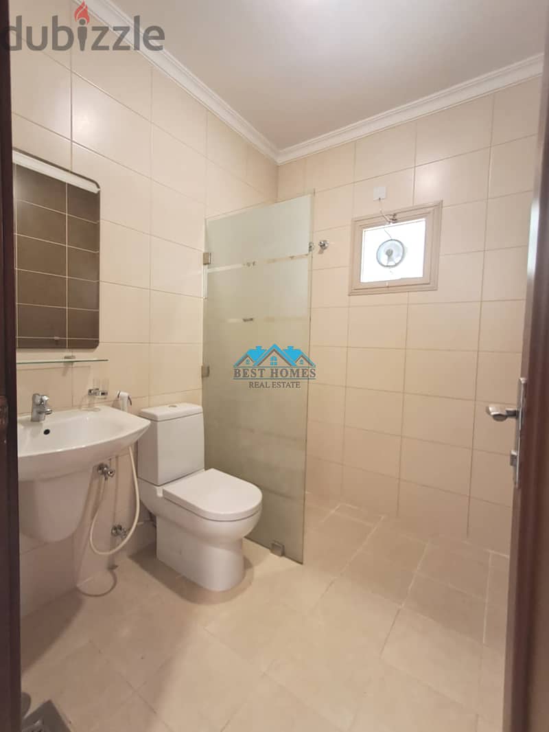 Elegant 4 Bedrooms Floor For Family In Sadeeq 10