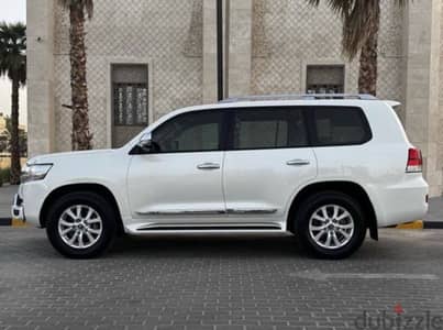 Toyota Land Cruiser 2017