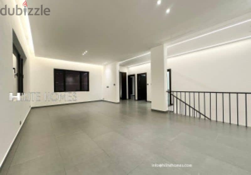 Five bedroom Duplex with private Garden for rent in Bayan 3