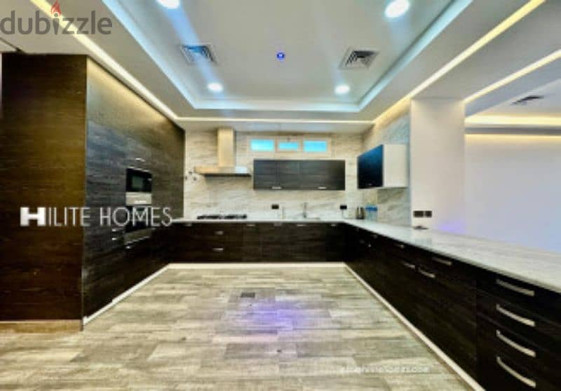 Three Bedroom full floor for rent in Salwa 8