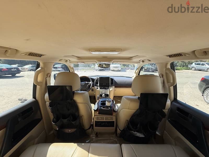 Toyota Land Cruiser 2017 3