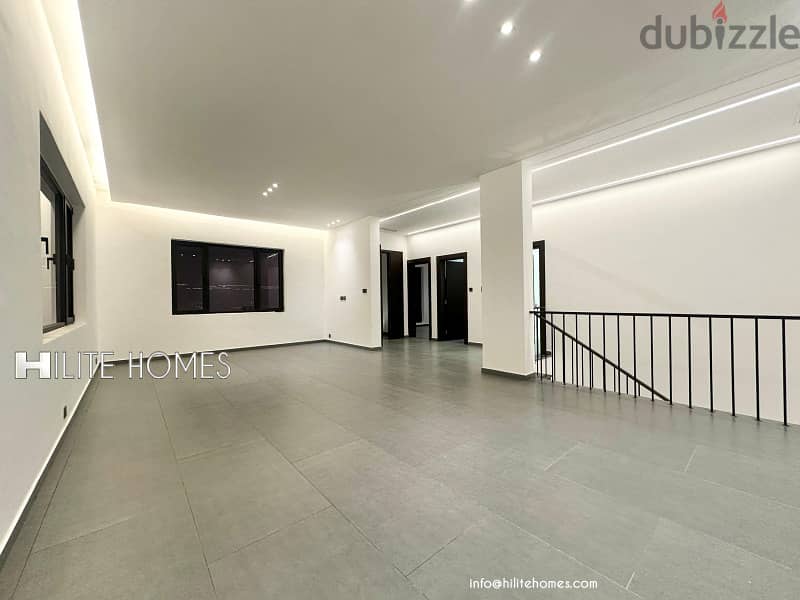Five bedroom Duplex with private Garden for rent in Bayan 5