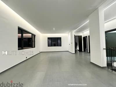 Five bedroom Duplex with private Garden for rent in Bayan