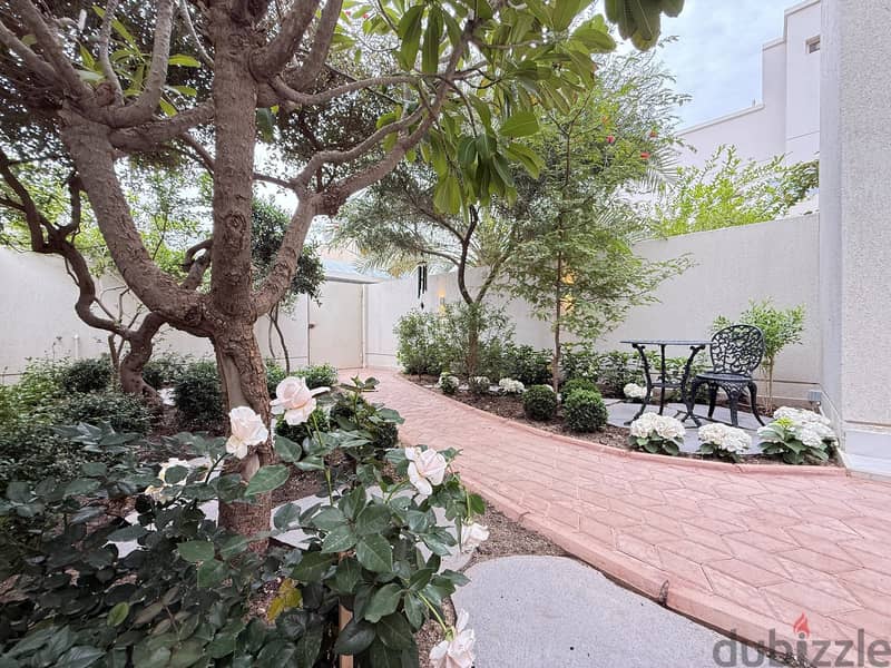 Rumathiya – Lovely, Single Story Five Bedroom Villa W/garden 1