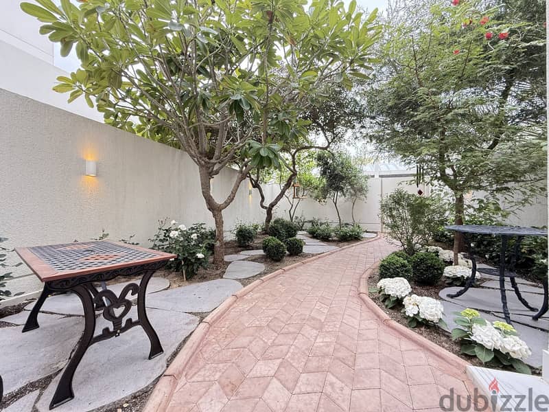 Rumathiya – Lovely, Single Story Five Bedroom Villa W/garden 19