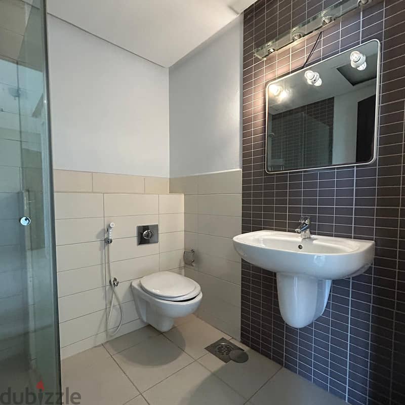 Duplex with direct sea view for rent in Salmiya 5
