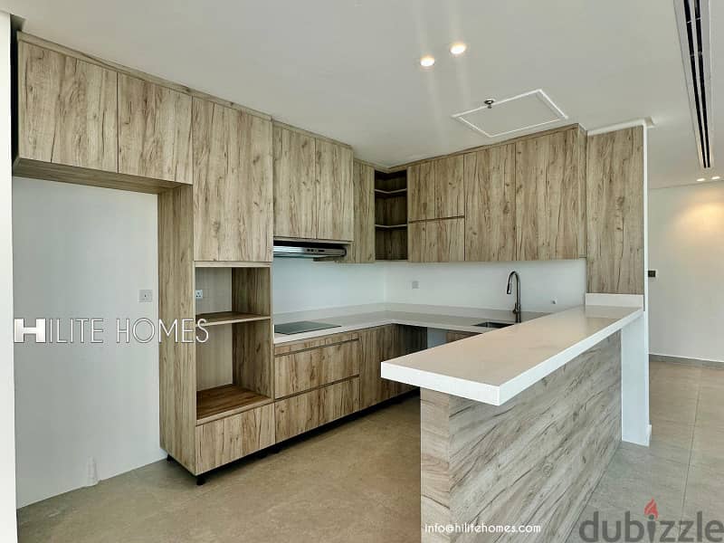 Luxury Seaview Beautiful penthouse with terrace in Sabha Al Salem 4
