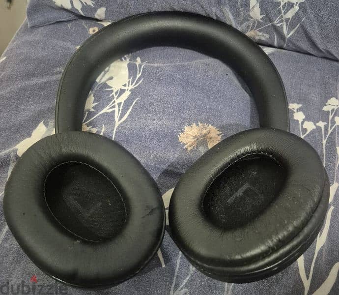 U Green Max3 overhead headphone available with very long battery life 1